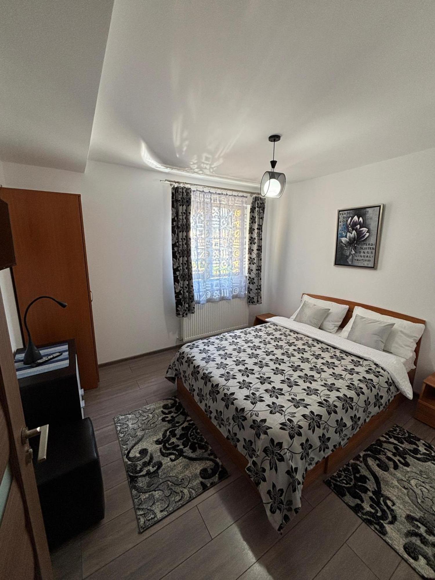 Skyline Villa 아주가 외부 사진